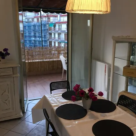 Penthouse Market San Remo